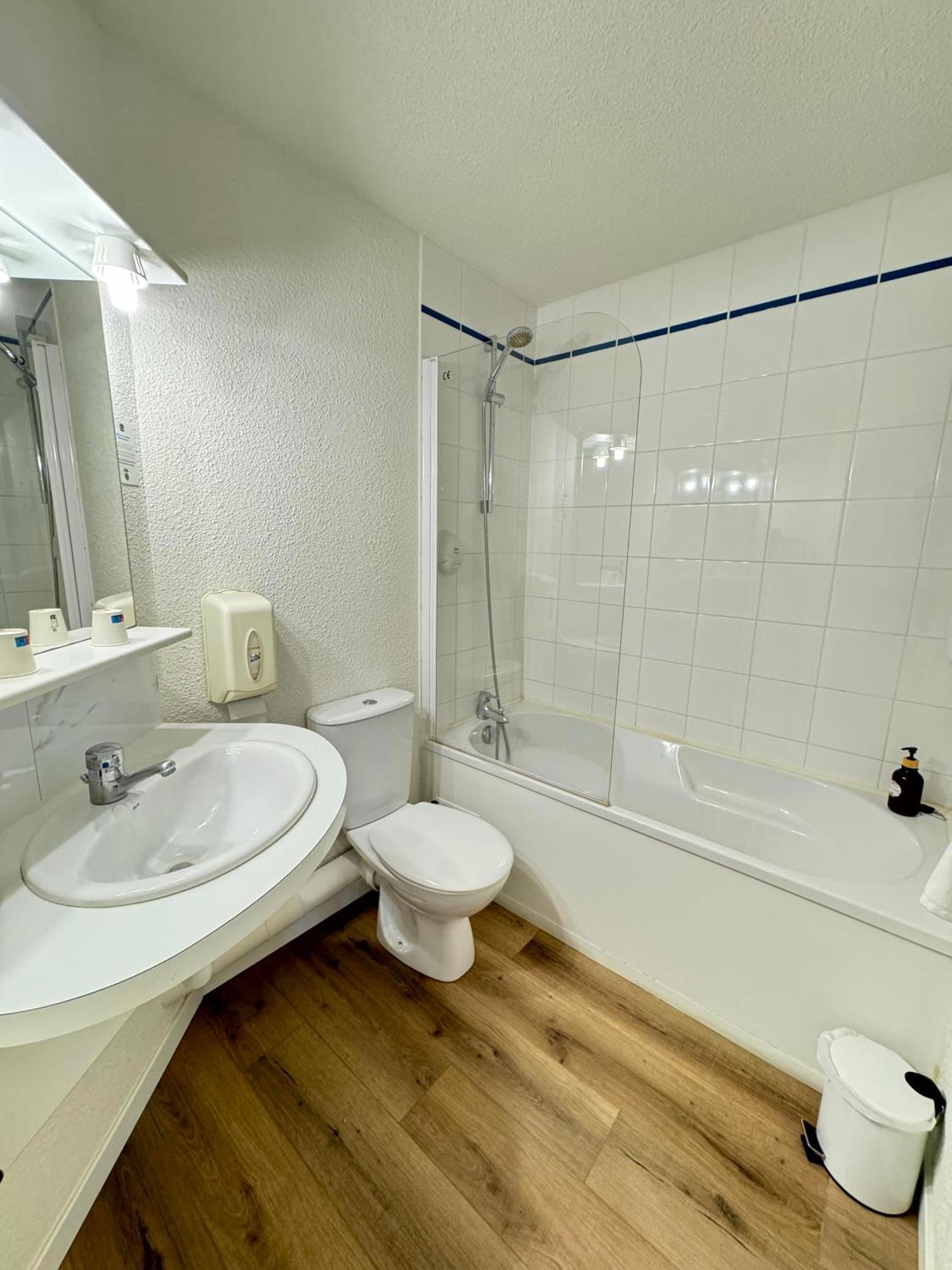 Couett'Hotel Brest Port De Plaisance, Les Pieds Dans L'Eau Exterior photo